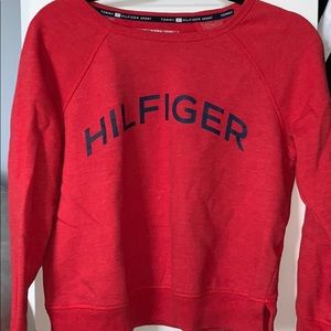 Tommy Hilfiger long sleeve/crewneck